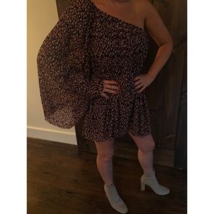 Cute one sleeve floral Top Shop dress.